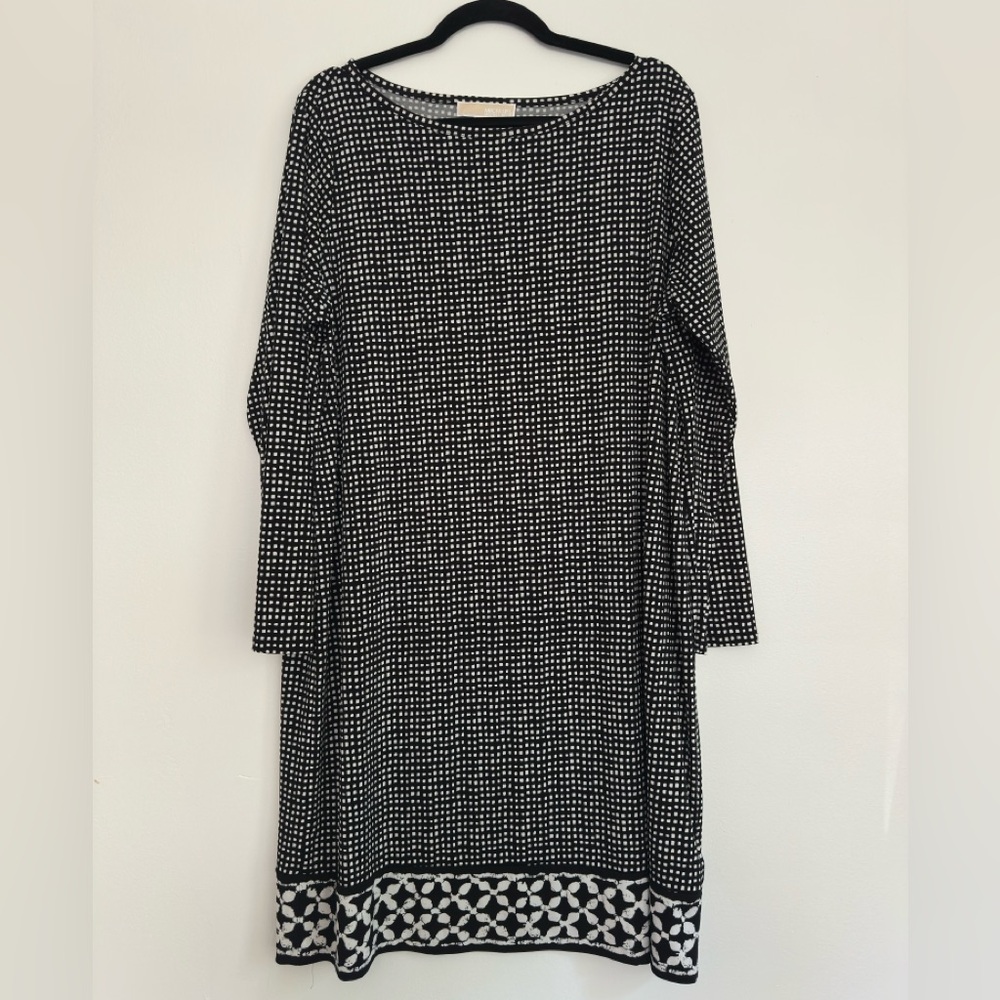 Michael Kors Gray and White Long Sleeve Sheath Dress